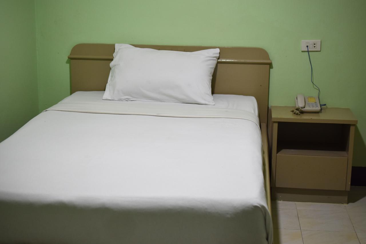 Woodlands Inn Hotel Bangkok Zewnętrze zdjęcie